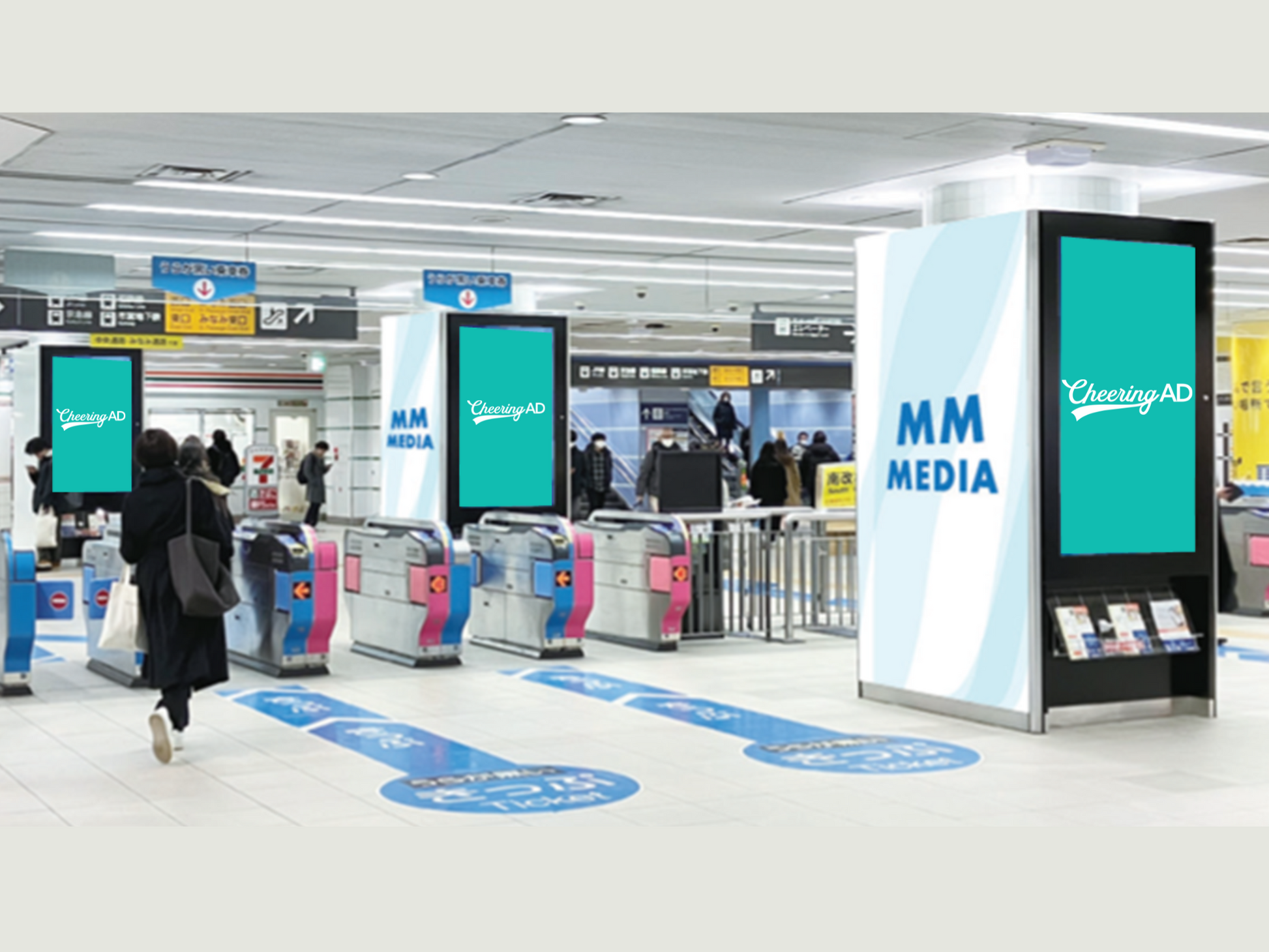 みなとみらい線横浜駅Mビジョン