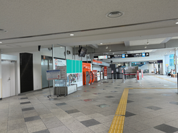 高松机场 1 楼国际线到达大厅 B1 海报