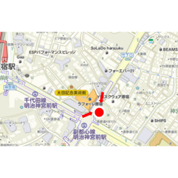 原宿／東急プラザ表参道オモカド 明治通りビッグウォール